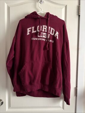 Women’s Crewneck Hoodie Sweatshirt - Maroon Florida Graphic